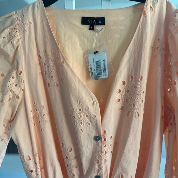 1.State eyelet embroidered puff sleeve dress - Picture 5 of 6